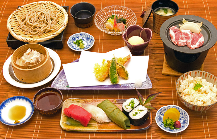 会食3,182円
