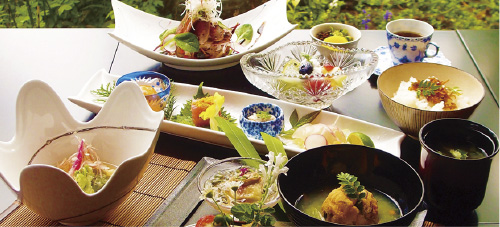 月替わりの平日ランチ